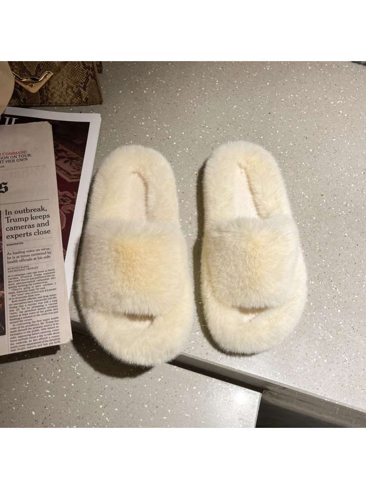 Fluffy Fur Round Toe Slippers