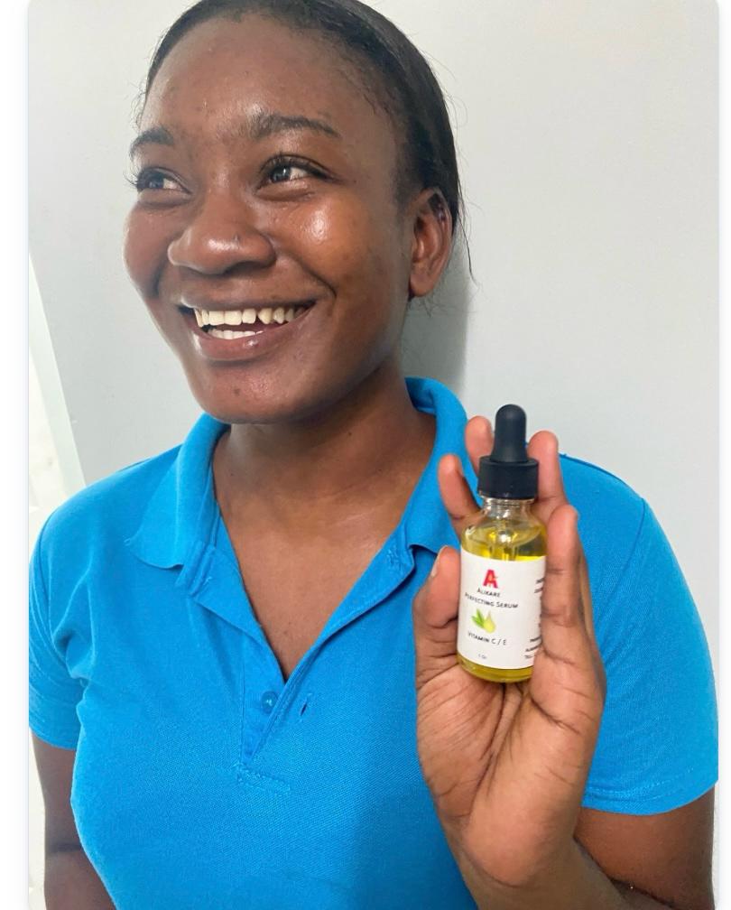 Alikare perfecting  Vitamin C Serum 2oz